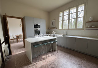  Maison � vendre 8 pi�ces 220 m�