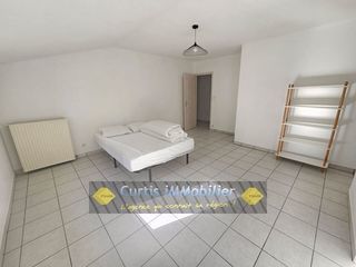  Appartement � louer 3 pi�ces 79 m�