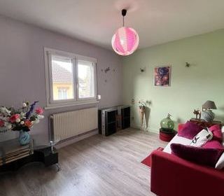  Maison � vendre 9 pi�ces 218 m�