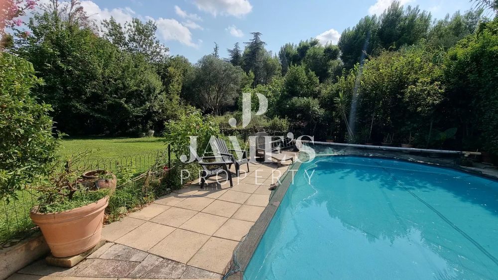 � vendre  Maison Paradou (13520)