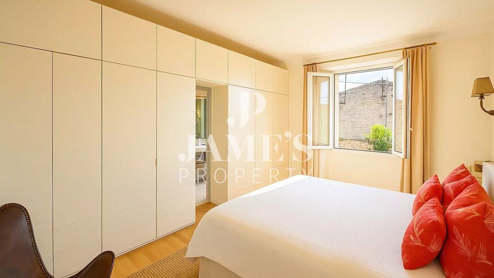 � vendre  Maison Fontvieille (13990)