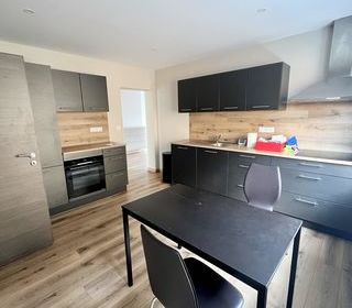  Maison � louer 5 pi�ces 140 m�