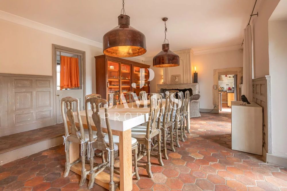 � vendre  Maison Paradou (13520)