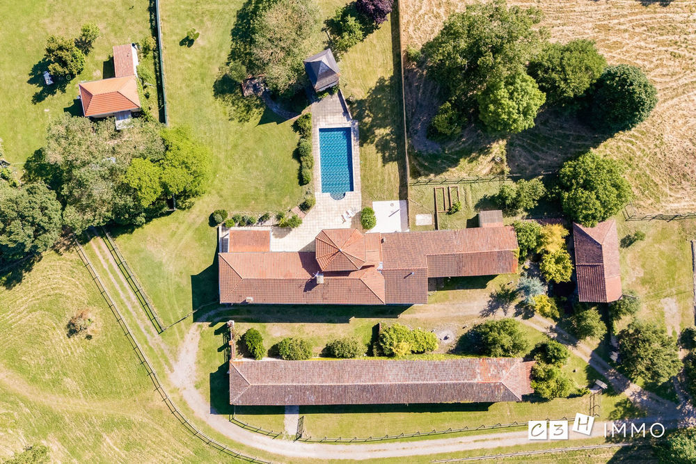 � vendre  Propri�t�/ch�teau Salles-sur-Garonne (31390)