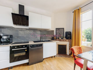  Immeuble � vendre 8 pi�ces 152 m�