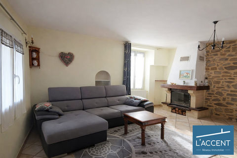   MAISON DE VILLAGE AVEC TERRAIN CONSTRUCTIBLE ET PISCINABLE Maison - 3 pi�ce(s) - 78 m�