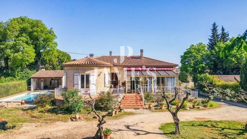   Maison traditionnelle Alpilles Maison - 4 pi�ce(s) - 130 m�