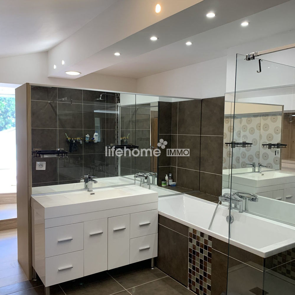 � vendre  Villa Saintes-Maries-de-la-Mer (13460)