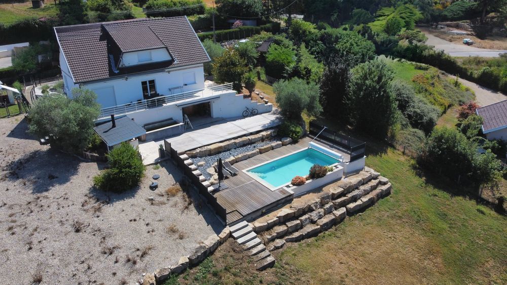 � vendre  Maison Saint-Chef (38890)