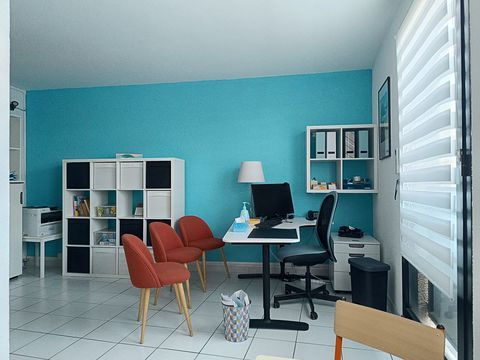 Boulevard Gambetta - Bureau climatis&eacute; 450 11100 Narbonne