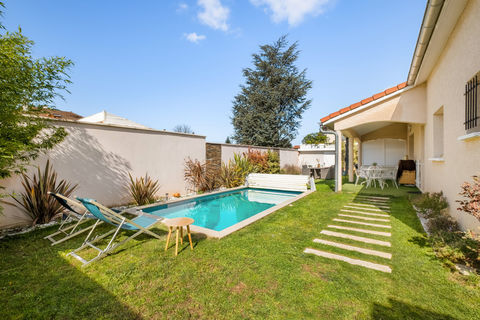   Maison de plain-pied Maison - 4 pi�ce(s) - 129 m�