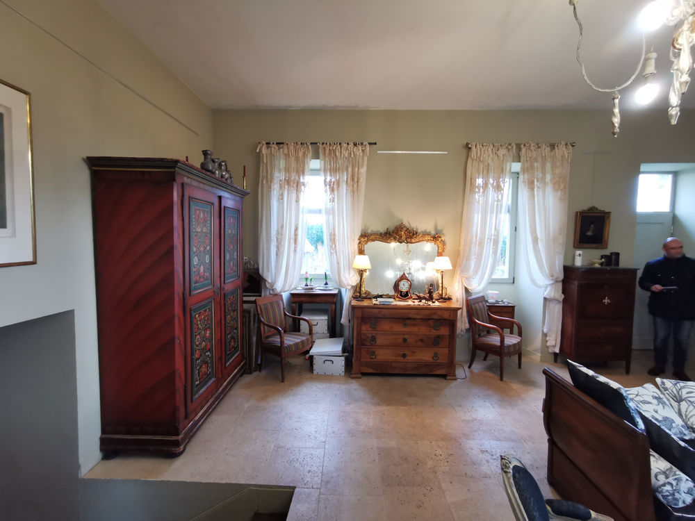 � vendre  Propri�t�/ch�teau La Ch�tre (36400)