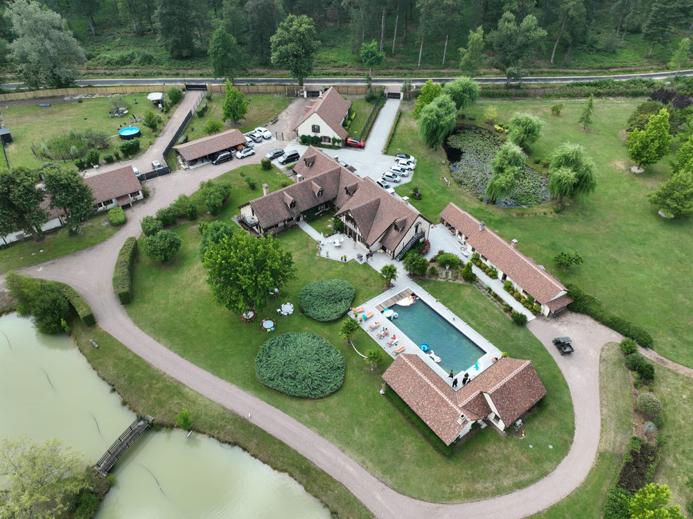 � vendre  Propri�t�/ch�teau Nan�ay (18330)