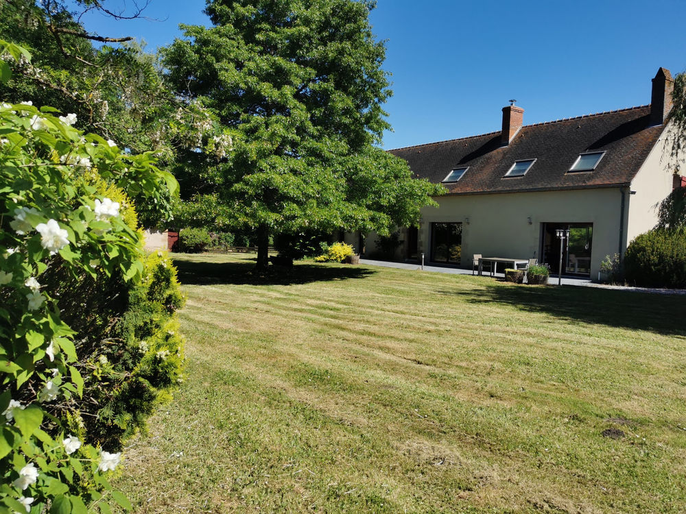 � vendre  Propri�t�/ch�teau Lusigny (03230)