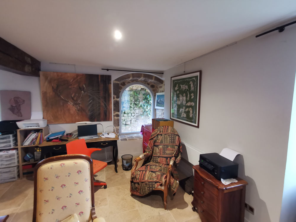 � vendre  Propri�t�/ch�teau La Ch�tre (36400)