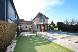  Maison � vendre 7 pi�ces 222 m�