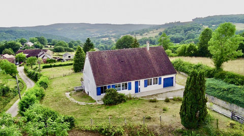   Maison de plein pied avec vue panoramique. Maison - 5 pi�ce(s) - 98 m�