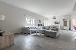  Maison � vendre 9 pi�ces 300 m�