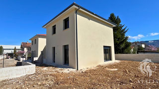  Maison 5 pi�ces 96 m� St marcellin