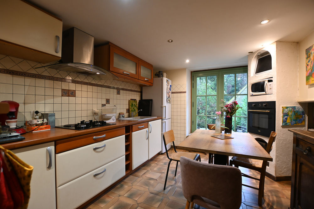 � vendre  Propri�t�/ch�teau V�zelay (89450)