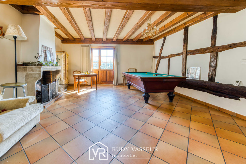 � vendre  Propri�t�/ch�teau Servas (01960)