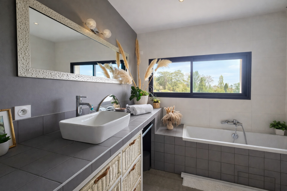 � vendre  Maison Beausemblant (26240)