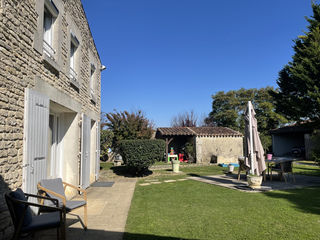  Propri�t�/ch�teau � vendre 15 + pi�ces 420 m�