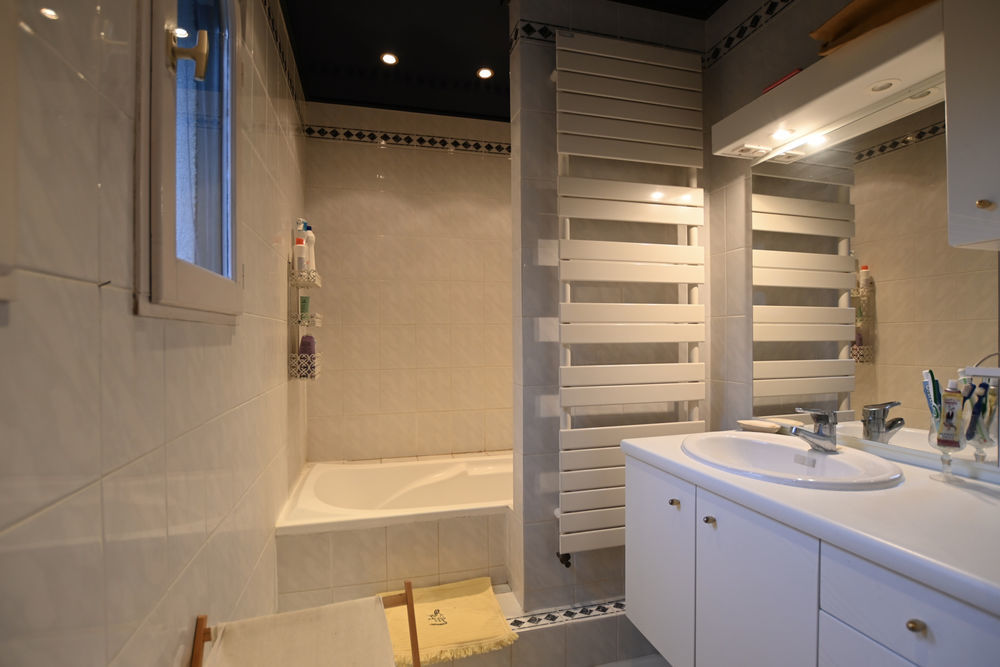 � vendre  Propri�t�/ch�teau V�zelay (89450)