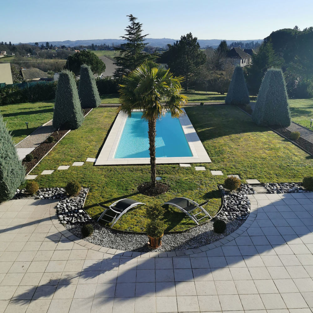 � vendre  Propri�t�/ch�teau Ussac (19270)