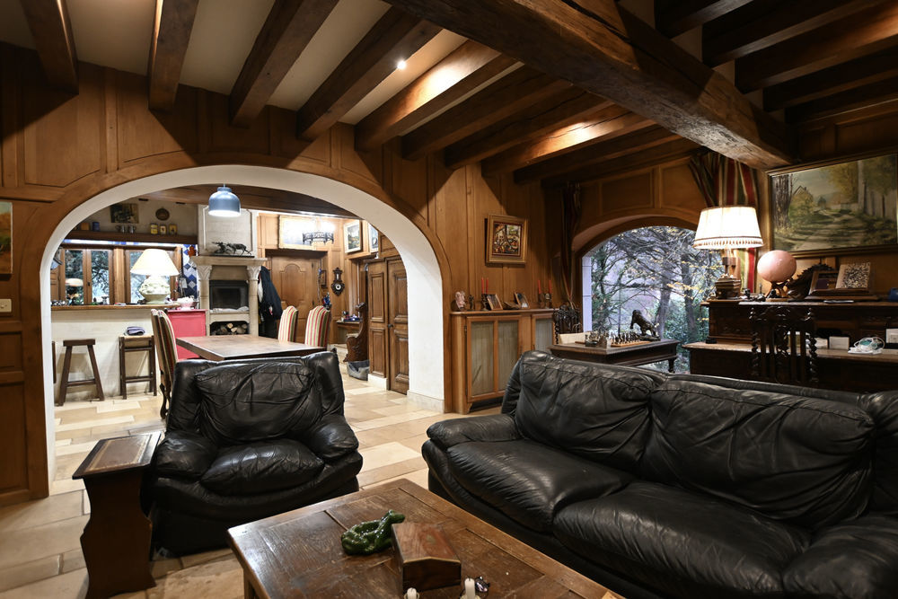 � vendre  Propri�t�/ch�teau V�zelay (89450)