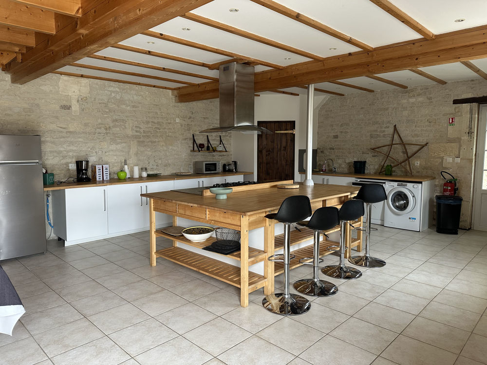 � vendre  Maison Sigogne (16200)