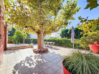  Maison � vendre 10 pi�ces 330 m�