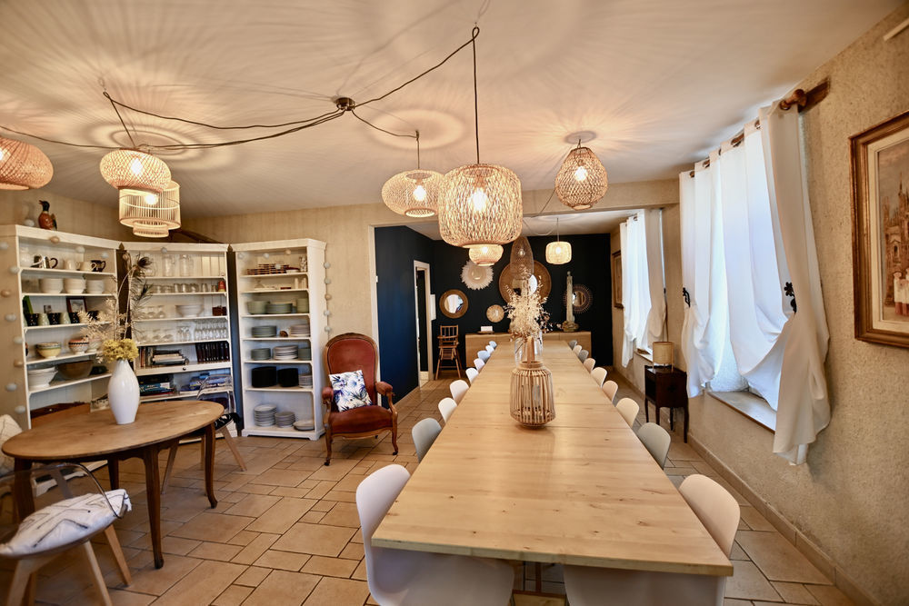 � vendre  Propri�t�/ch�teau Noyers (89310)