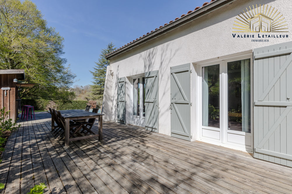 � vendre  Maison Carignan-de-Bordeaux (33360)