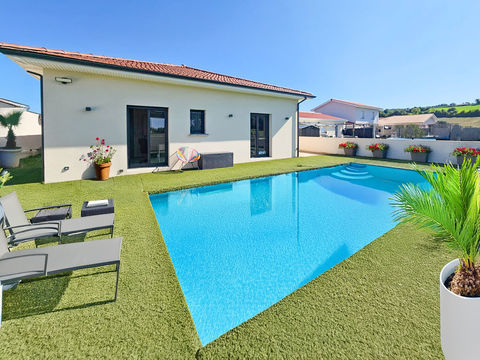   MAISON CONTEMPORAINE PLAIN PIED Maison - 6 pi�ce(s) - 158 m�