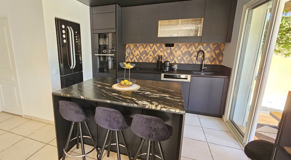 � vendre  Propri�t�/ch�teau Bagnols-en-For�t (83600)