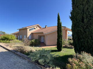  Maison � vendre 7 pi�ces 210 m�