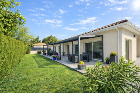   MAISON PLAIN PIED Maison - 6 pi�ce(s) - 140 m�