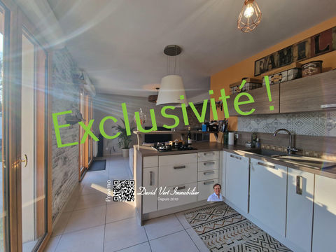   Maison de 2016 env 102 m2, 4 chambres, une au rdc avec salle de douche WC et salle de bain WC et env 1100 m2 d Maison - 6 pi�ce(s) - 110 m�