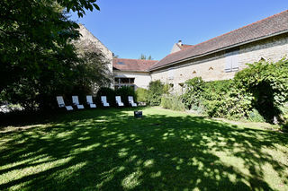  Propri�t�/ch�teau � vendre 12 pi�ces 345 m�