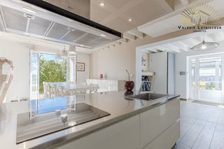  Maison � vendre 10 pi�ces 255 m�