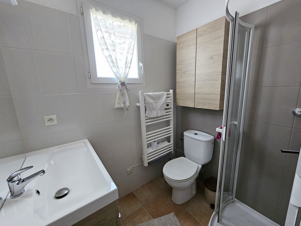 � vendre  Maison Bagnols-en-For�t (83600)