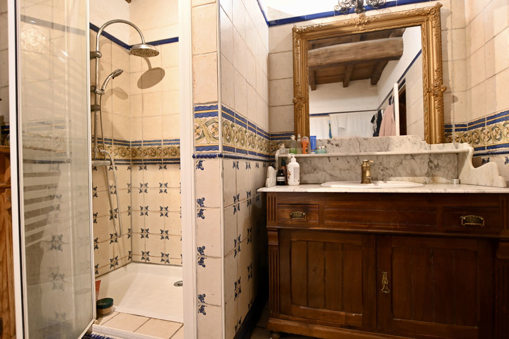 � vendre  Propri�t�/ch�teau V�zelay (89450)