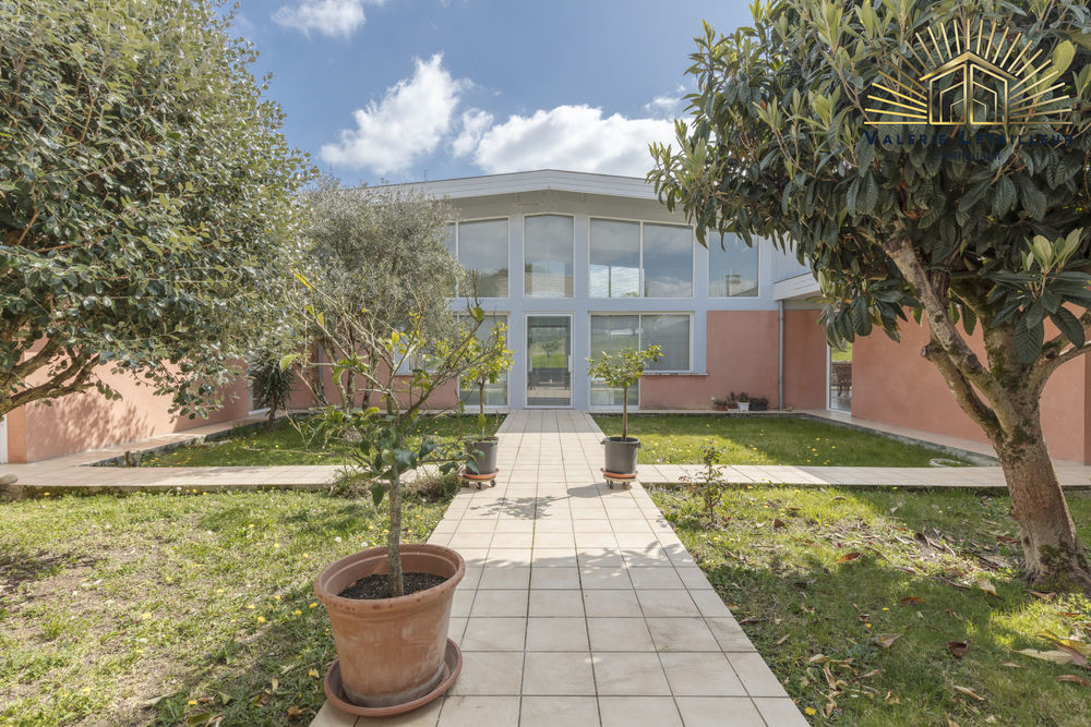 � vendre  Propri�t�/ch�teau Beychac-et-Caillau (33750)