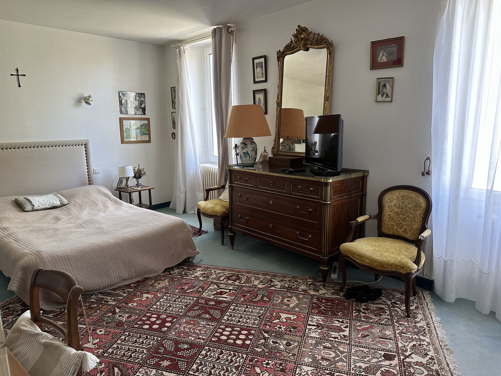 � vendre  Maison Saint-Romain-de-Benet (17600)