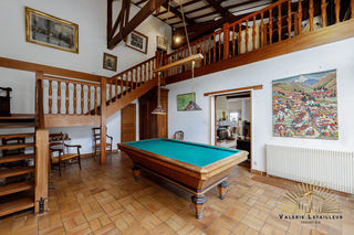  Maison � vendre 12 pi�ces 329 m�