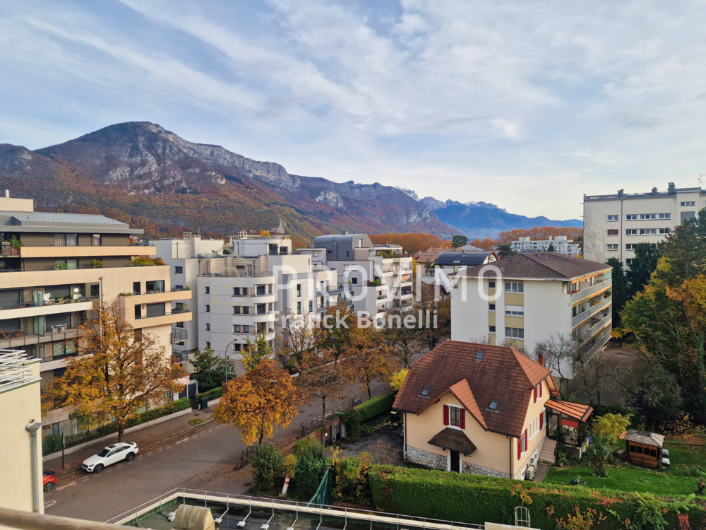 � vendre  Appartement Annecy (74000)