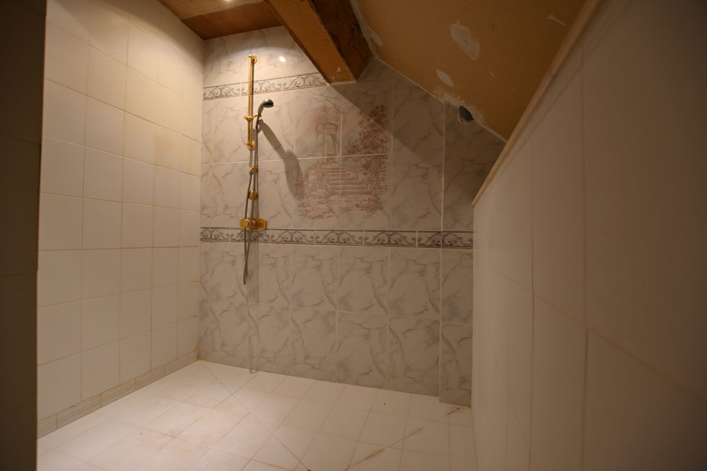 � vendre  Propri�t�/ch�teau V�zelay (89450)