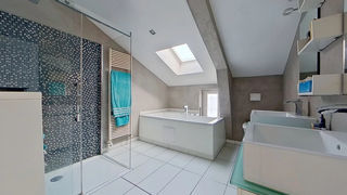  Appartement � vendre 6 pi�ces 149 m�