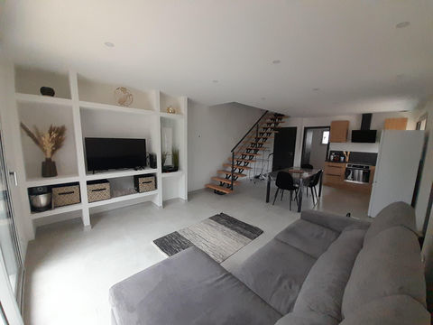   Tavaux, maison de village T4 meubl�e Maison - 4 pi�ce(s) - 90 m�